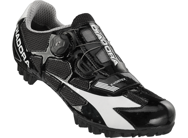 DIADORA Pair MTB Shoes X-VORTEX 2014 Size 39 Black/White (DD046-39) 