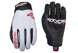 FIVE Pairs Gloves XC-R White  Size M (C0117010209)