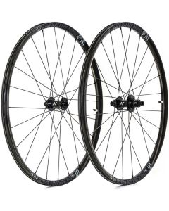 INDUSTRY NINE Wheelset 1/1 ULC 700C Disc CL (12x100mm/12x142mm) XD- Black Hub - Black Spokes (W0CCCLCBBKB1)