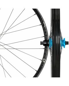 INDUSTRY NINE Wheelset CLASSIC TRAIL S 29" Disc 6-Bolts (15x110mm / 12x148mm) XD Blue Hub/Black Spokes (W2TC9BLBBEE2)