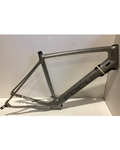 FOCUS Frame PARALANE² Carbon Disc 700C Silver Size 57 (744300)